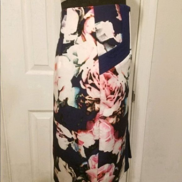 ASOS Finders Keepers Flora Pencil Skirt - Picture 3 of 9